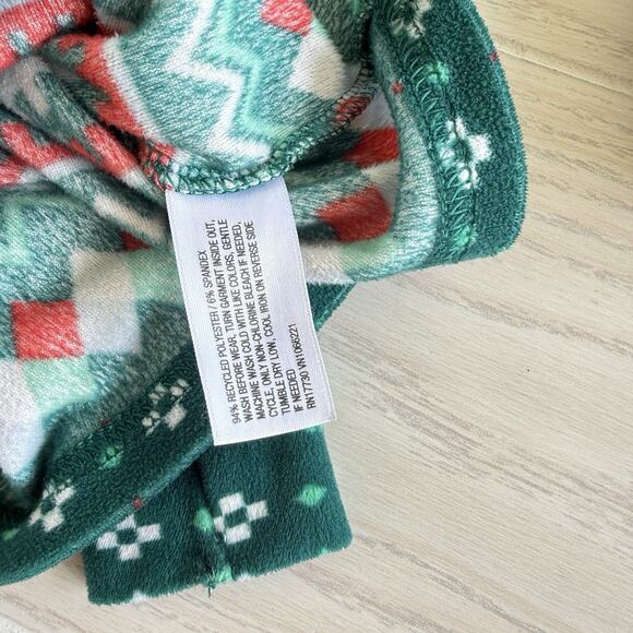 Cat & Jack Kids Pajama Set Size 4 – Fairisle Christmas Green Snug Fit - Picture 4 of 5
